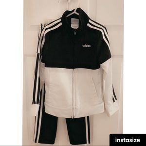 Adidas Track Suit 5T